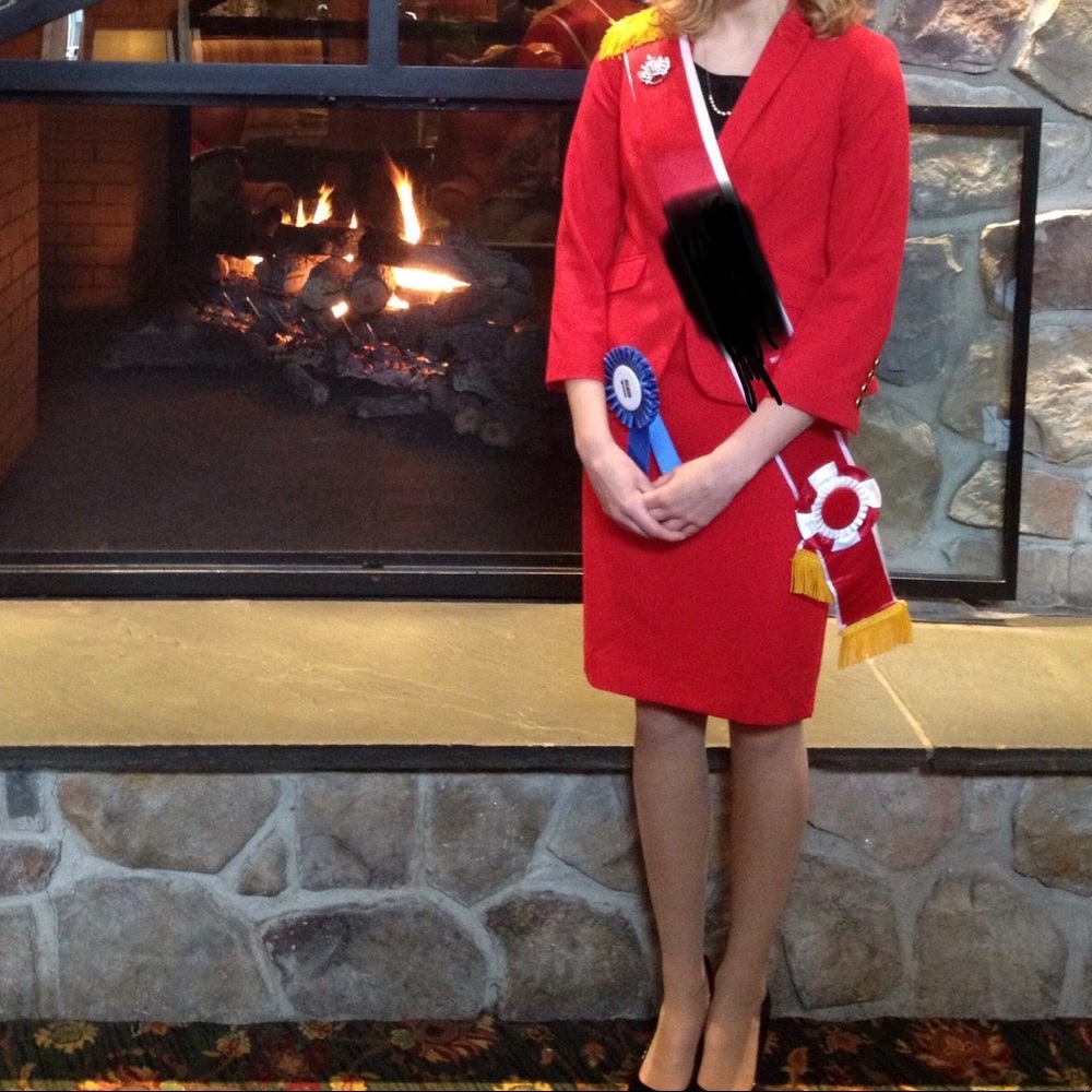 Beautiful red skirt and jacket suit set